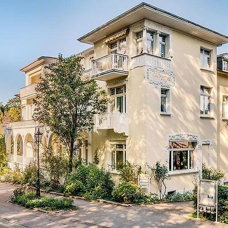 Villa Hedwig Баденвайлер Екстериор снимка